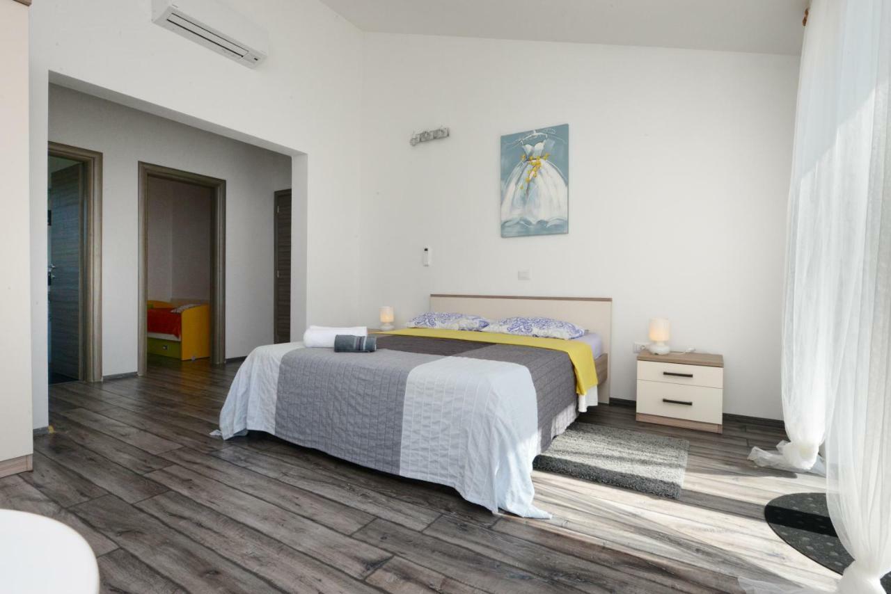 Villa Kontesici 14 Zelena Laguna Εξωτερικό φωτογραφία