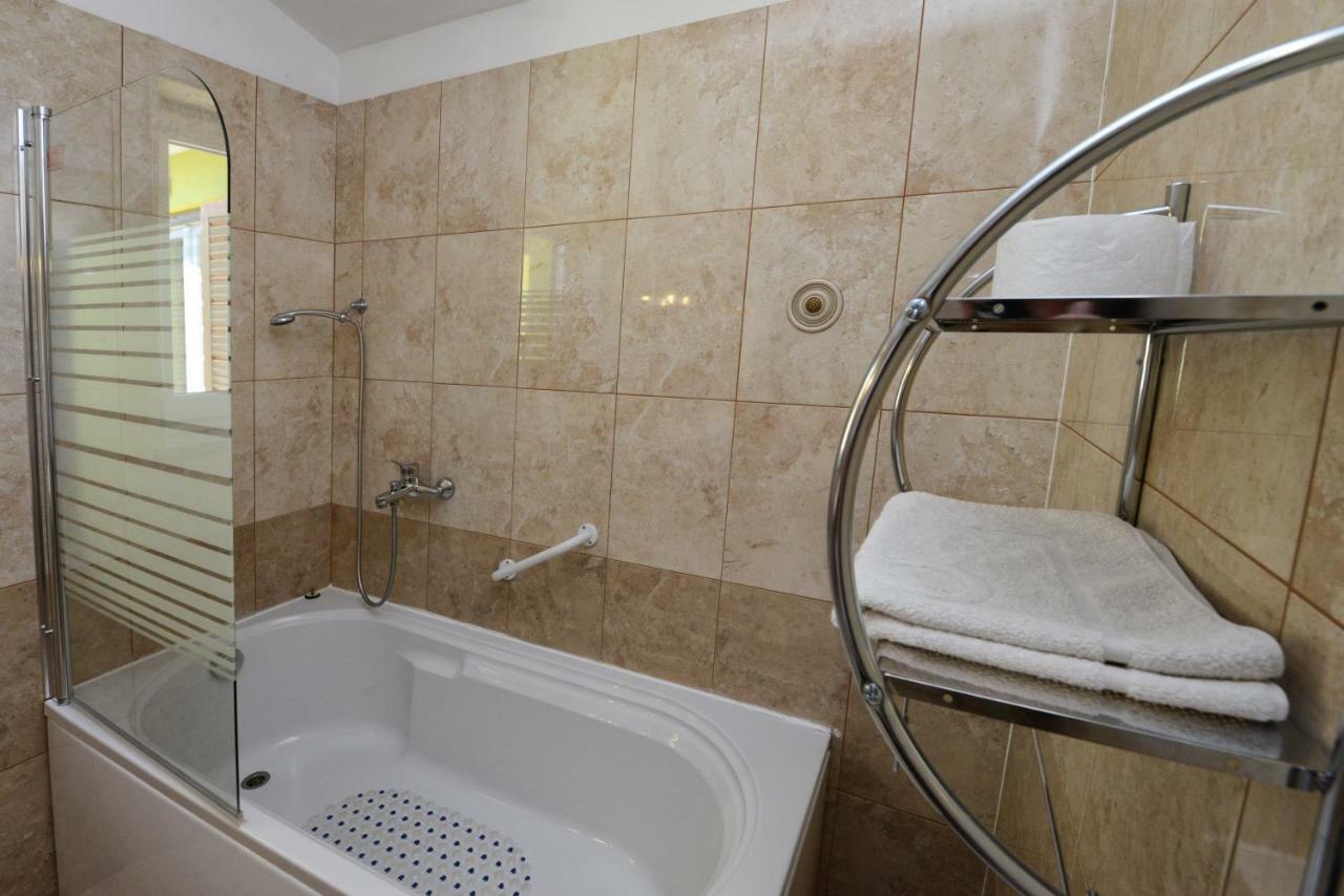 Villa Kontesici 14 Zelena Laguna Εξωτερικό φωτογραφία