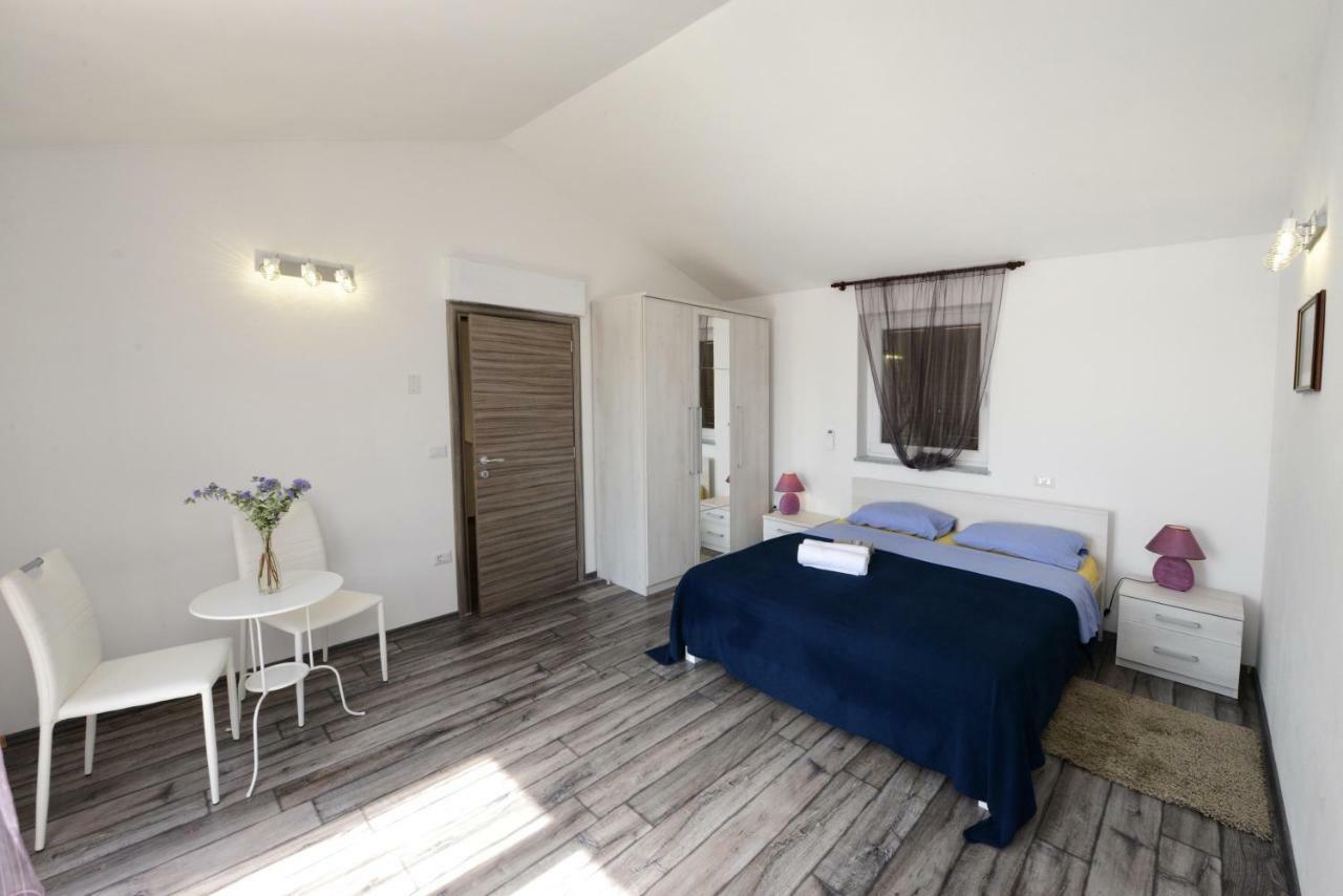 Villa Kontesici 14 Zelena Laguna Εξωτερικό φωτογραφία