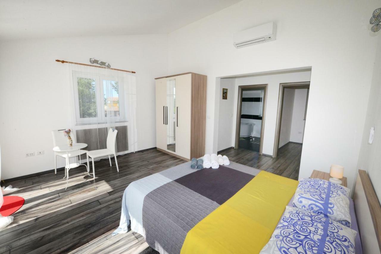 Villa Kontesici 14 Zelena Laguna Εξωτερικό φωτογραφία